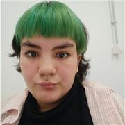 Soy alumna de la carrera de ciencias políticas, soy una persona cercana y amable.